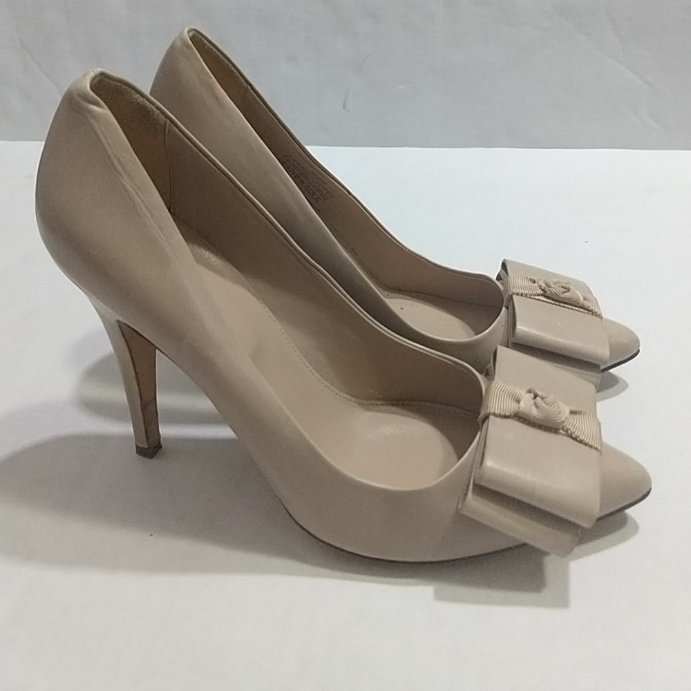 J. Crew Tan Viv Bow Pumps ☀️ sold out ☀️